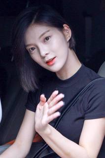 \W (16.8.19).jpg