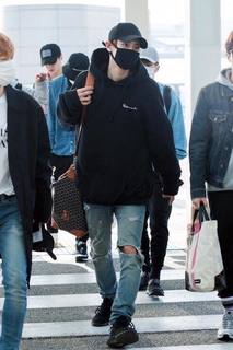 `j (17.4.24).jpg