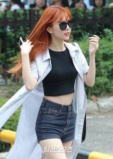 w~ (16.8.19).jpg