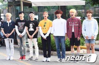 NCT127 (16.7.8).jpg