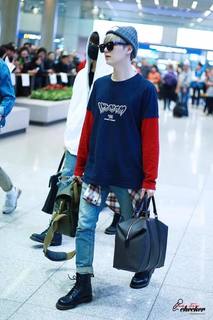 SUGA (16.3.29).jpg